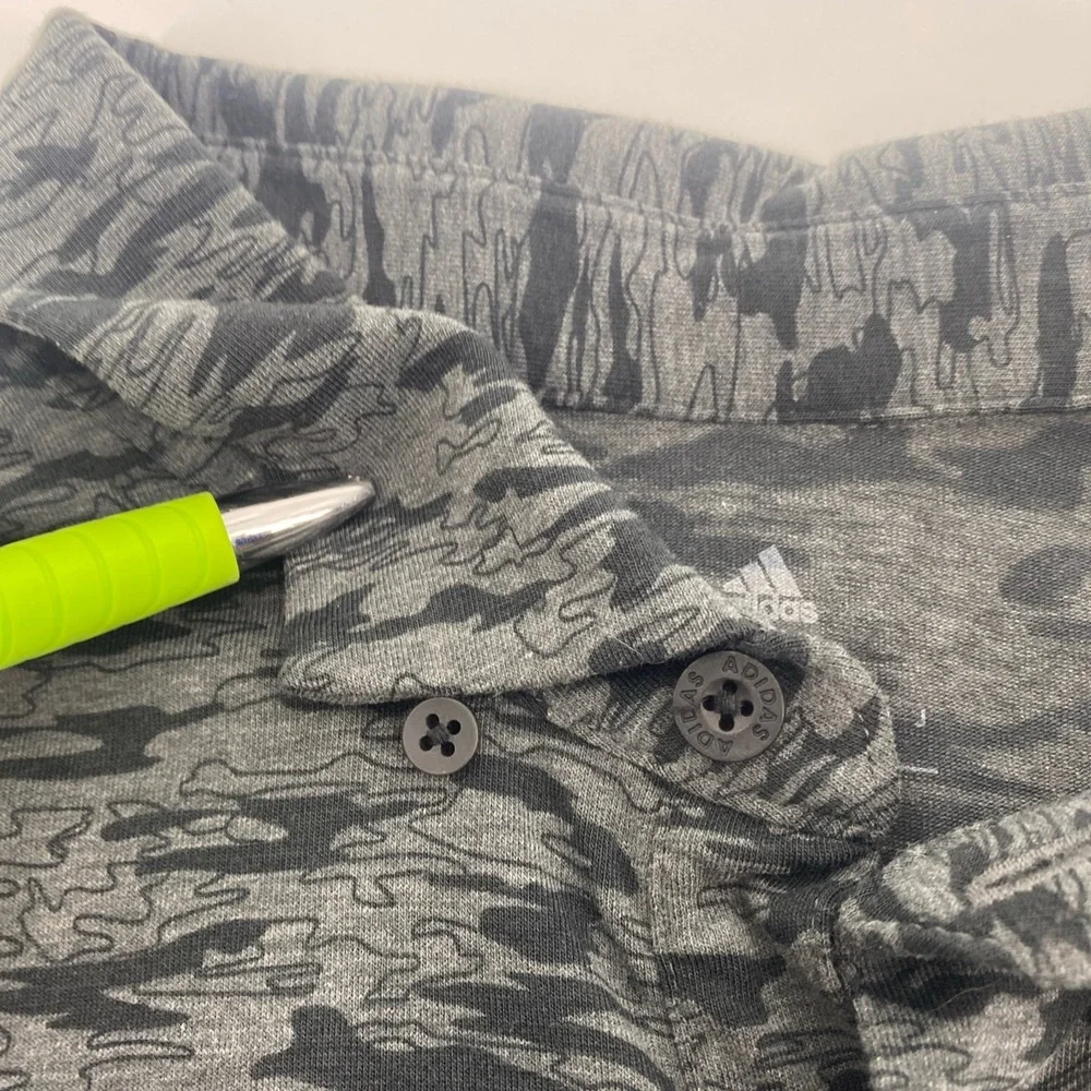 Adidas Golf Polo Shirt Mens Extra Large Gray Camo Performance Sustainable Active